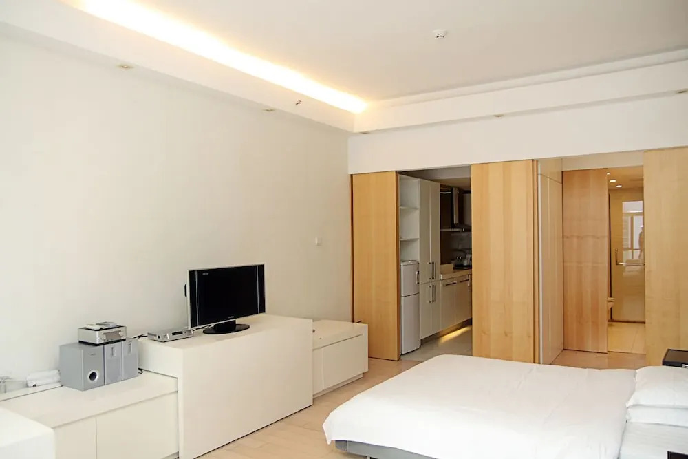 Private-Enjoyed Home Stanley International Apartment