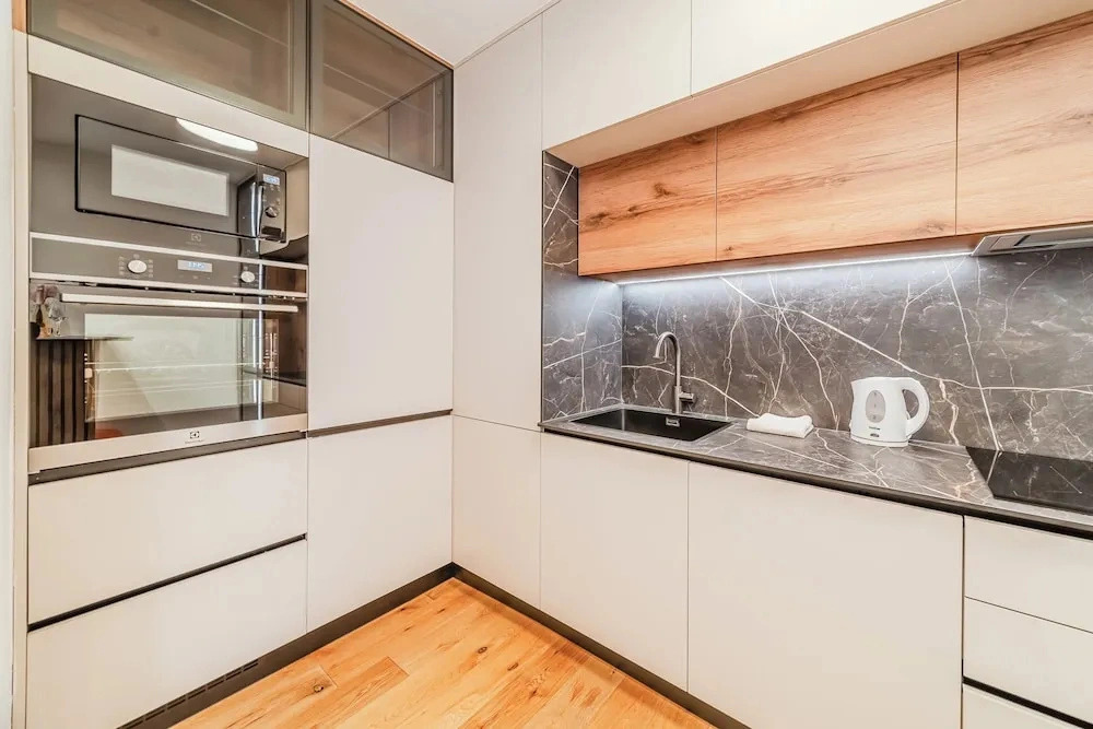 Aurora Park View Apartment