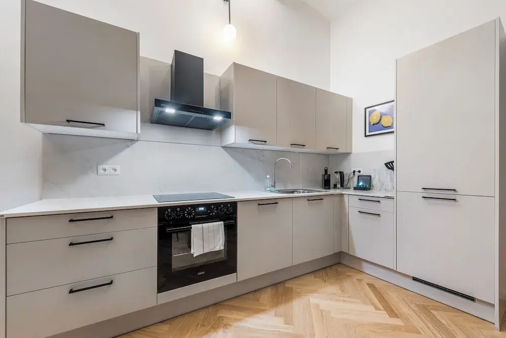 easy-flat Votiv - 153sqm Apartment with Terrace