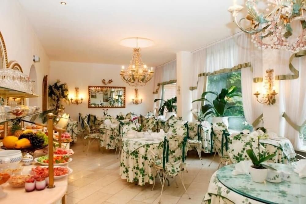 Seibels Park Hotel
