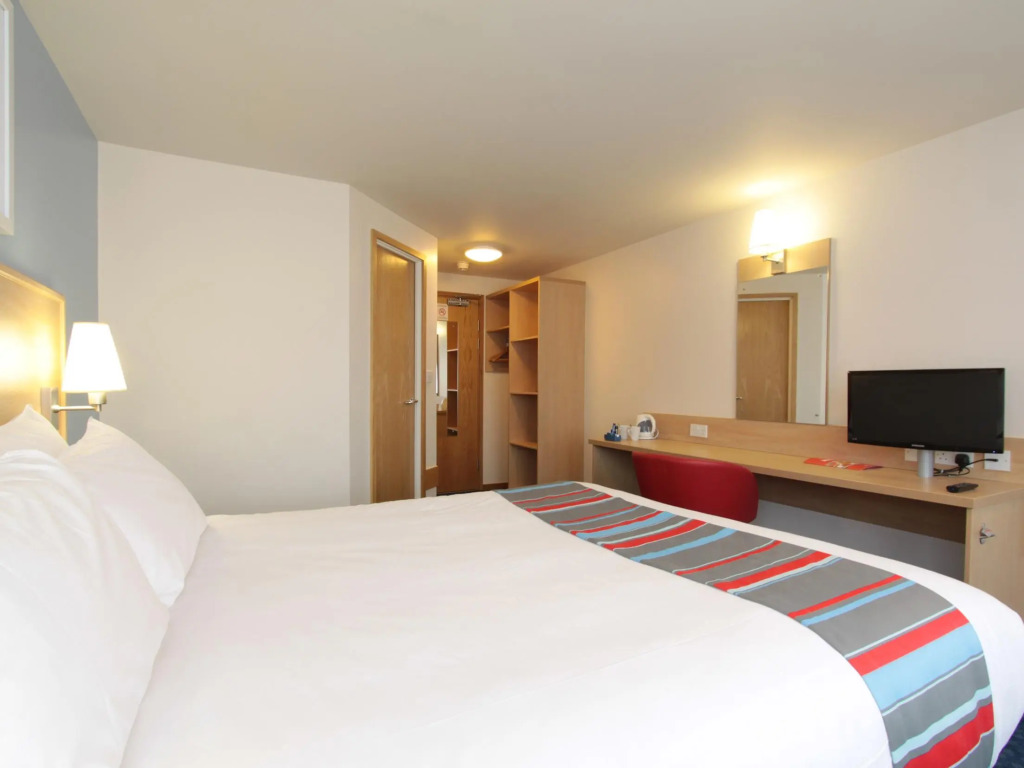 Travelodge Reading M4 Westbound