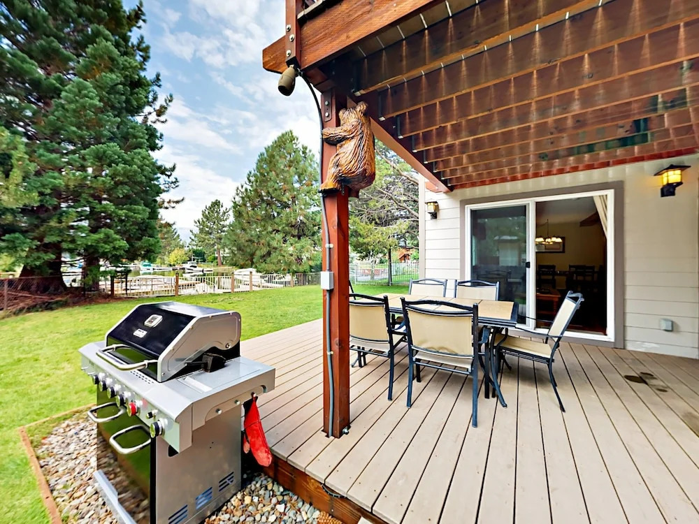 474 Capri Dr Home