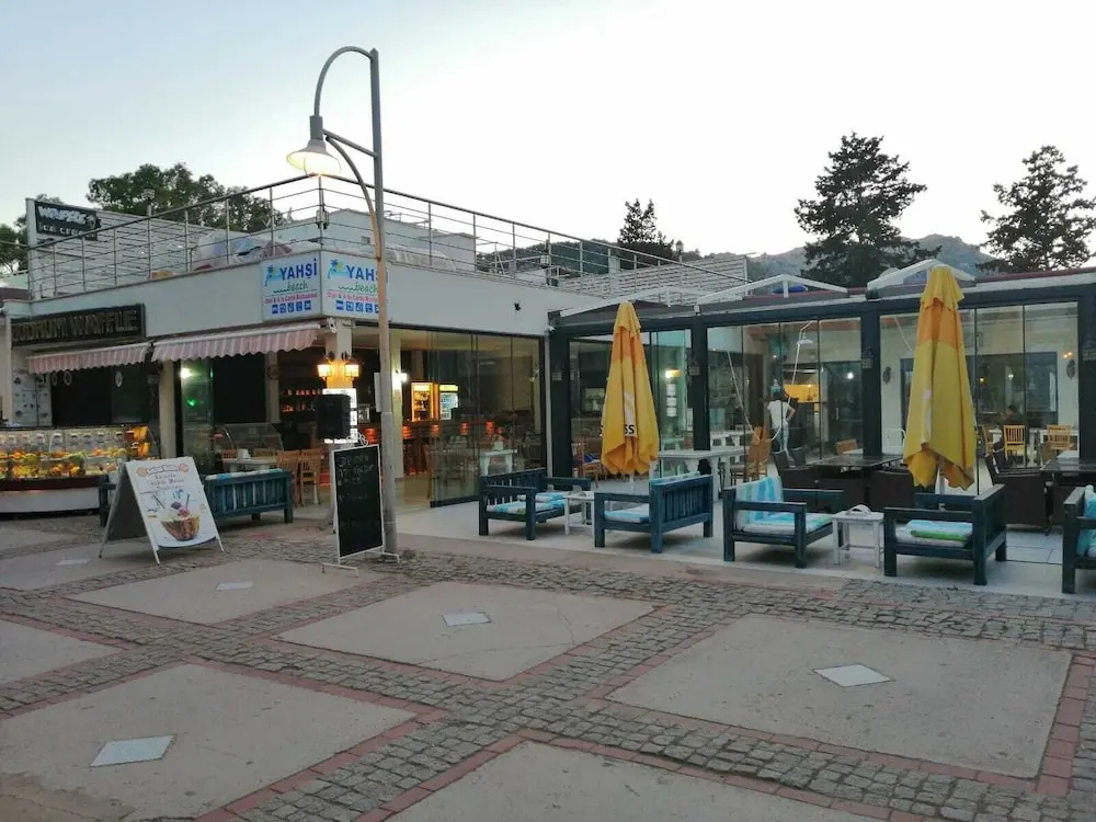 Yahsi Beach Hotel