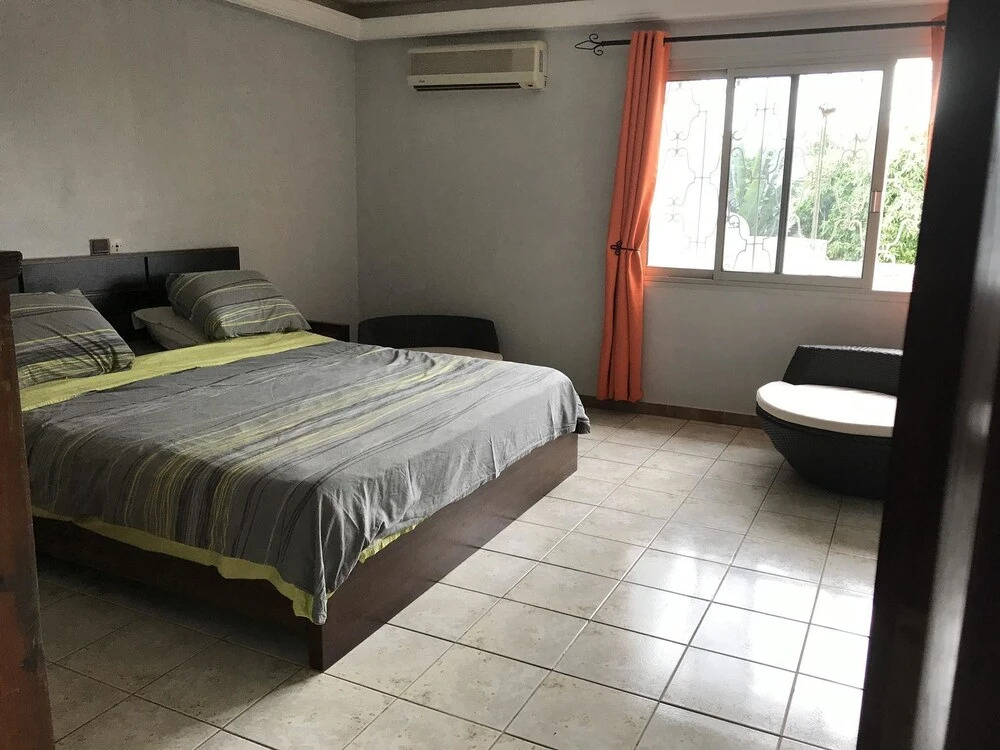 Apartment With 2 Bedrooms in Lomé, With Pool Access, Enclosed Garden a