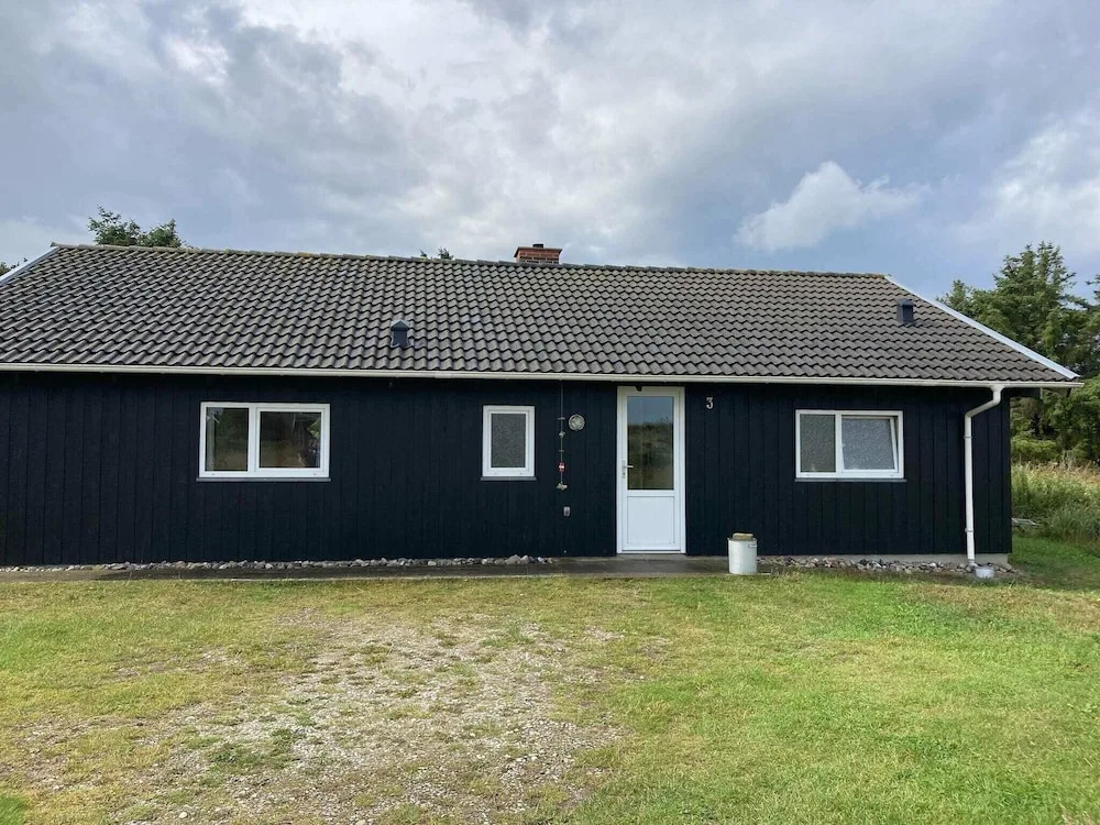 Quaint Holiday Homein Hjørring With Whirlpool