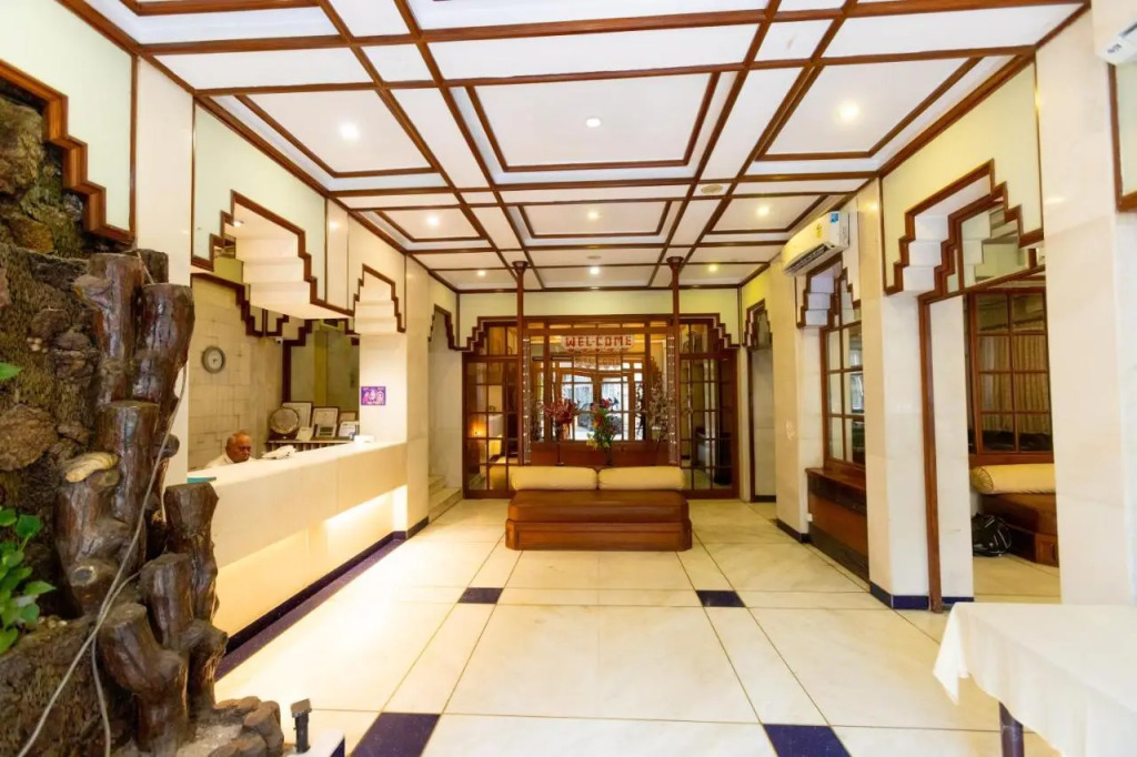 Garden Hotel