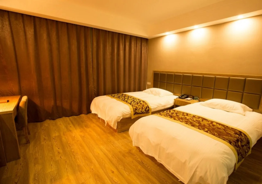 GreenTree Inn Nantong Huida Square Yuejiang Road Express Hotel