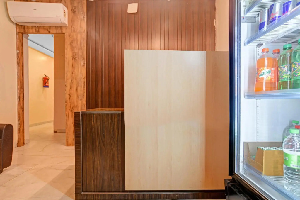 Collection O 45876 Hotel Benchmark Vijay Nagar