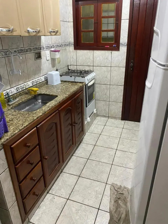 Saquarema - Casa Amarela ! Entre a praia e a Lagoa