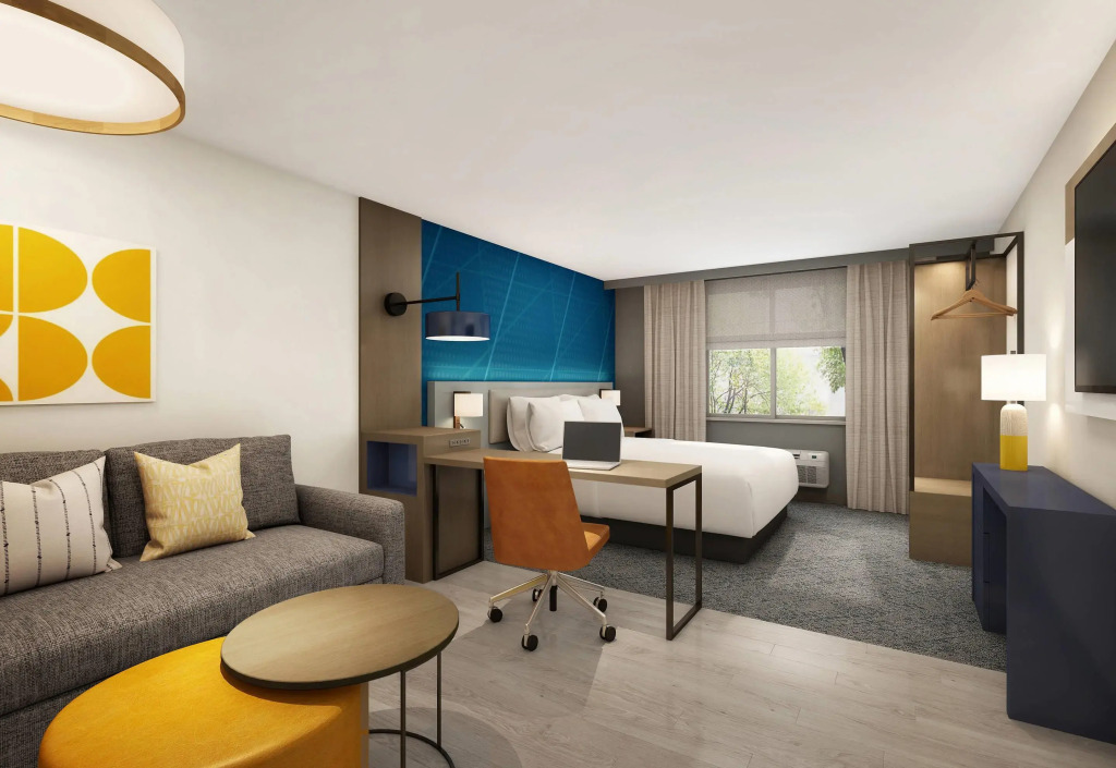 Coast Penticton Hotel