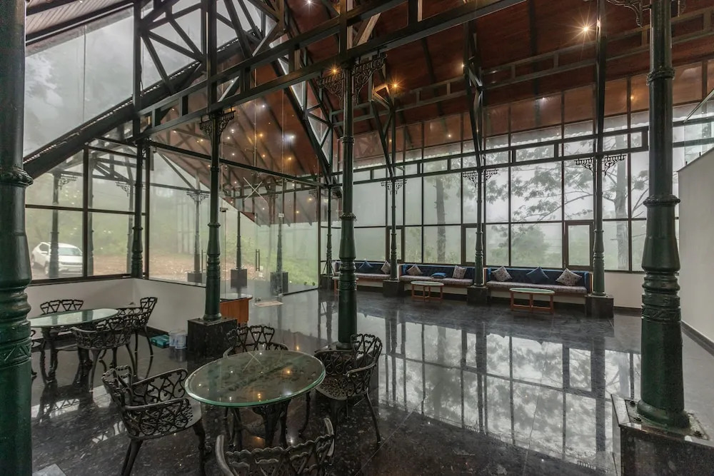 Elixir Woods Luxury Resort And Spa, Munnar