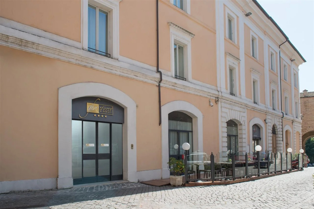 Gallery Hotel Recanati