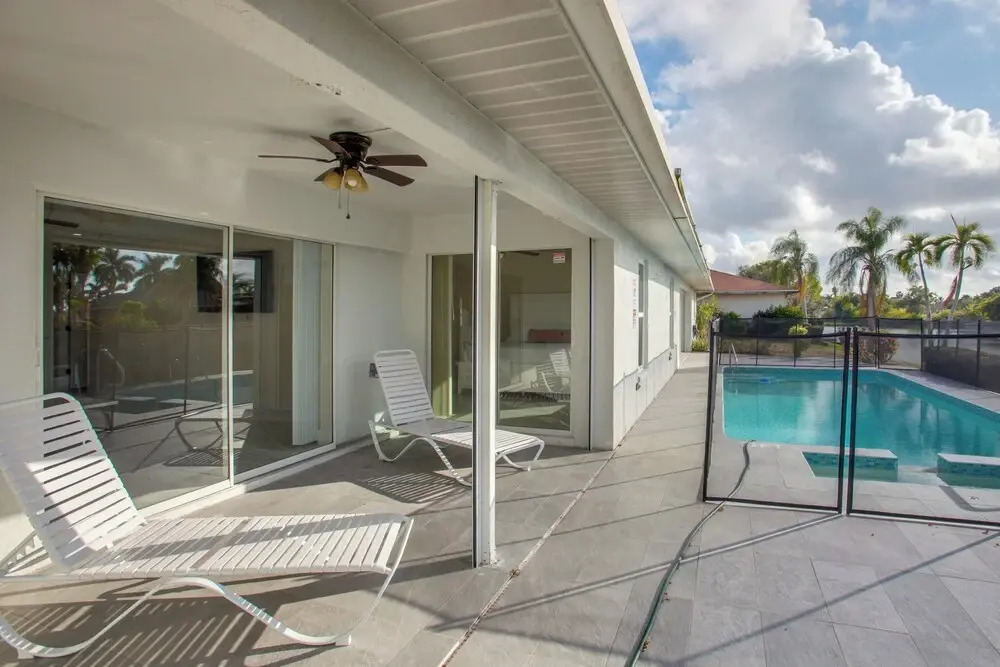 Fishing Dock & Pool: Waterfront Cape Coral Retreat