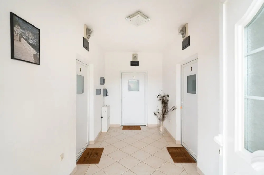 Apartments Milic