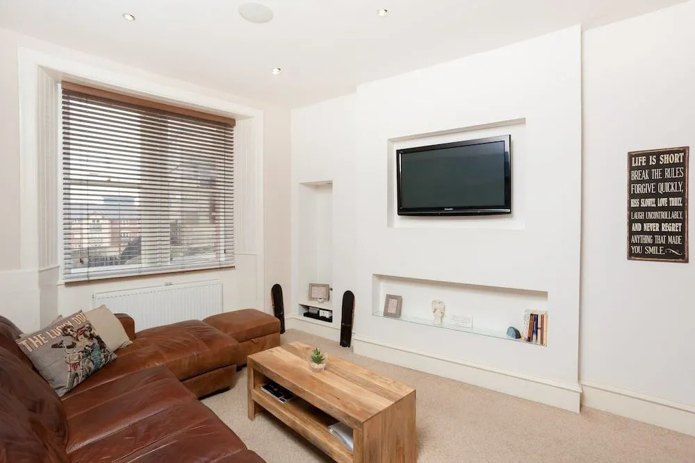 St Stephen Street Apartment