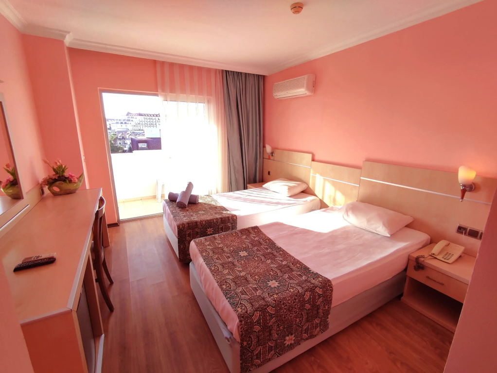 Sun Beach Hill Hotel