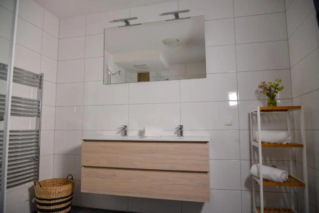 Alpine Appartement Top 8 by AA Holiday Homes