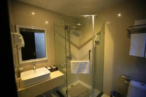 Jingdezhen Jiuzhou International Hotel