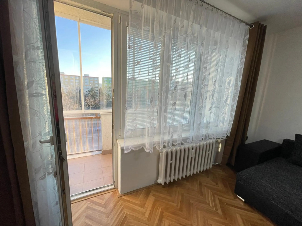 Apartman JnJ Velkomoravska