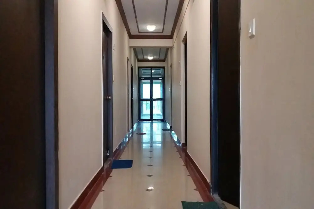 Arya Beach Resort