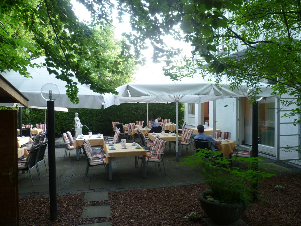 Avia Hotel
