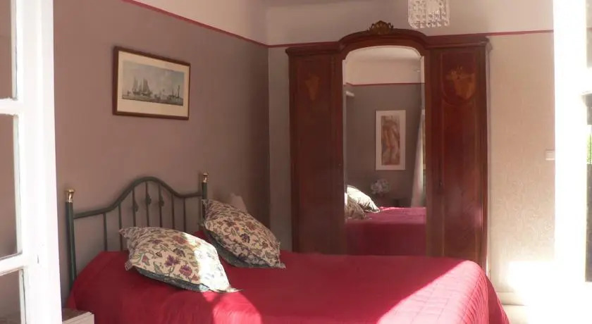 Le Toit Rouge B&B