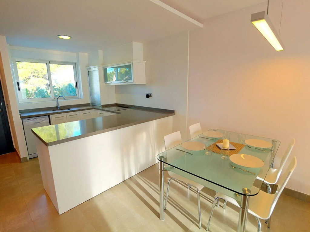 Apartamentos Bravosol