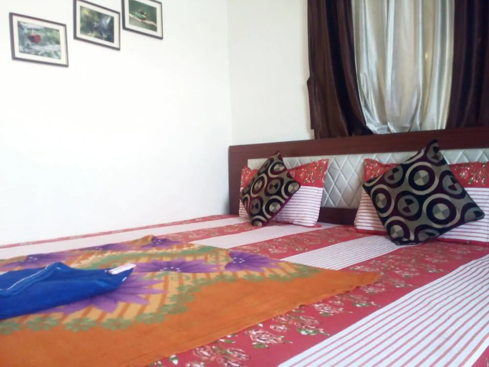 Jo Rooms