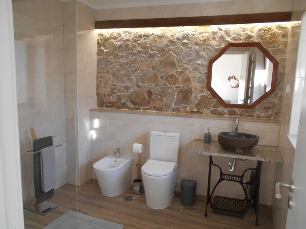 Cottage With 2 Bedrooms With Both En-suite Bathrooms in a Seaside Village