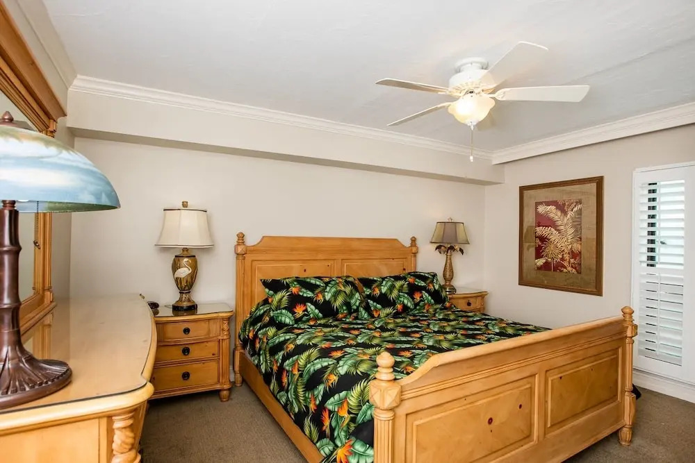 Sundial B406 - 2bd/2b With Gulf Views. 2 Bedroom Condo