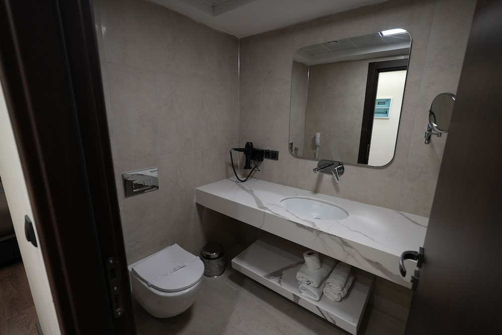 The Nava Hotel