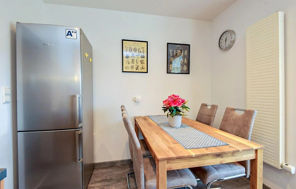 Amazing Apartment in Zella-mehlis With Wifi and 2 Bedrooms