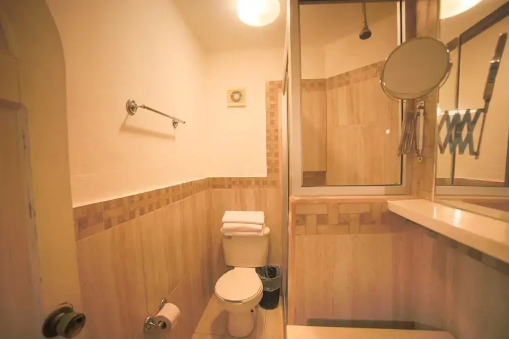 El Patio Hotel & Suite