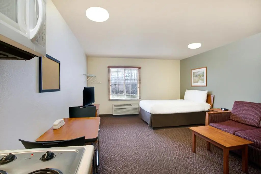 WoodSpring Suites Cincinnati Fairfield
