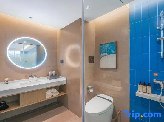 Kyriad Hotel (Wuhan Jiangxia University Town)