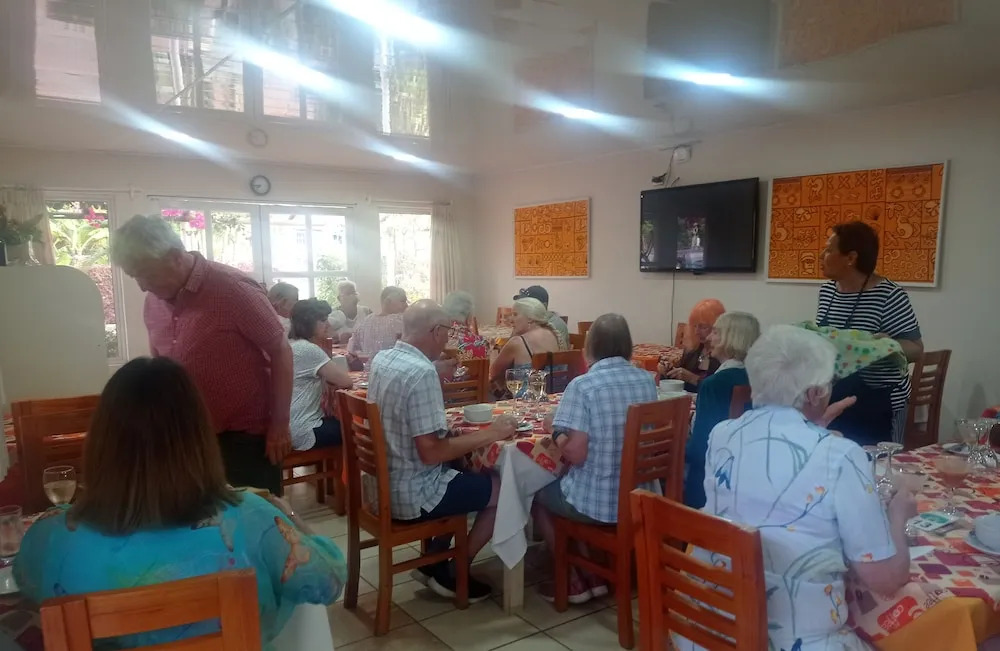 Hotel Maea Hare Repa