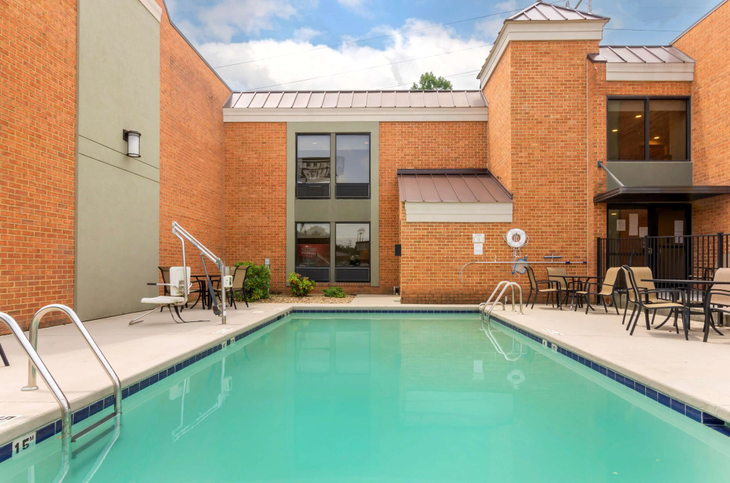 Best Western North Roanoke