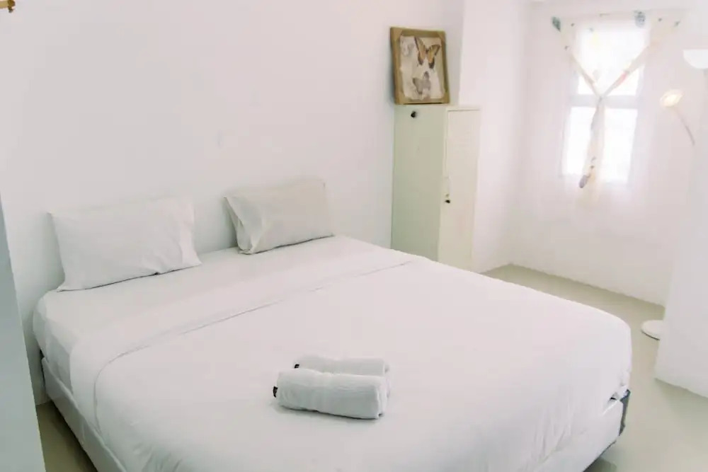 Elegant And Comfortable Studio At Urbantown Serpong Apartment