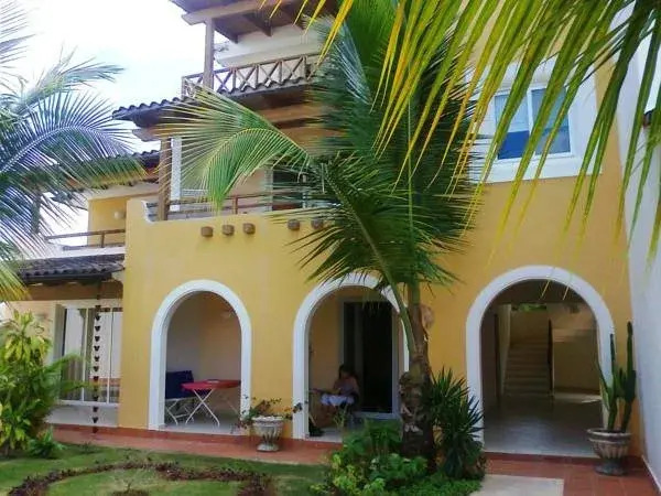 Tamarindo Pilar 63