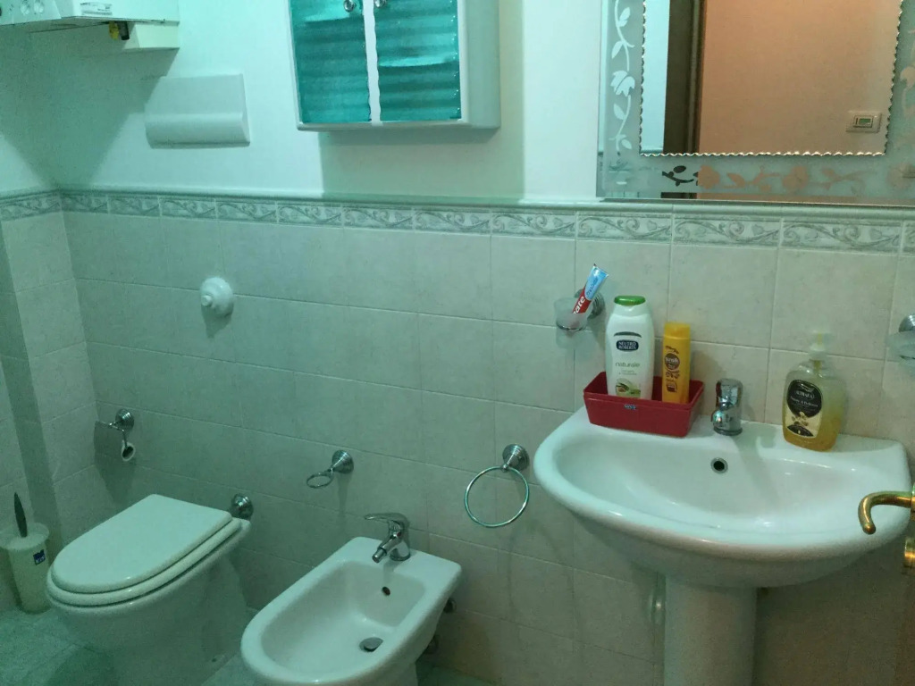 Esmeralda Apartment