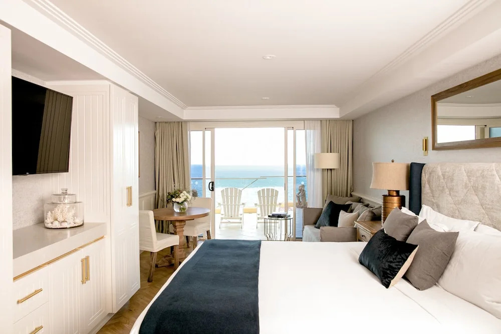 Jonahs Restaurant & Accommodation, Whale Beach