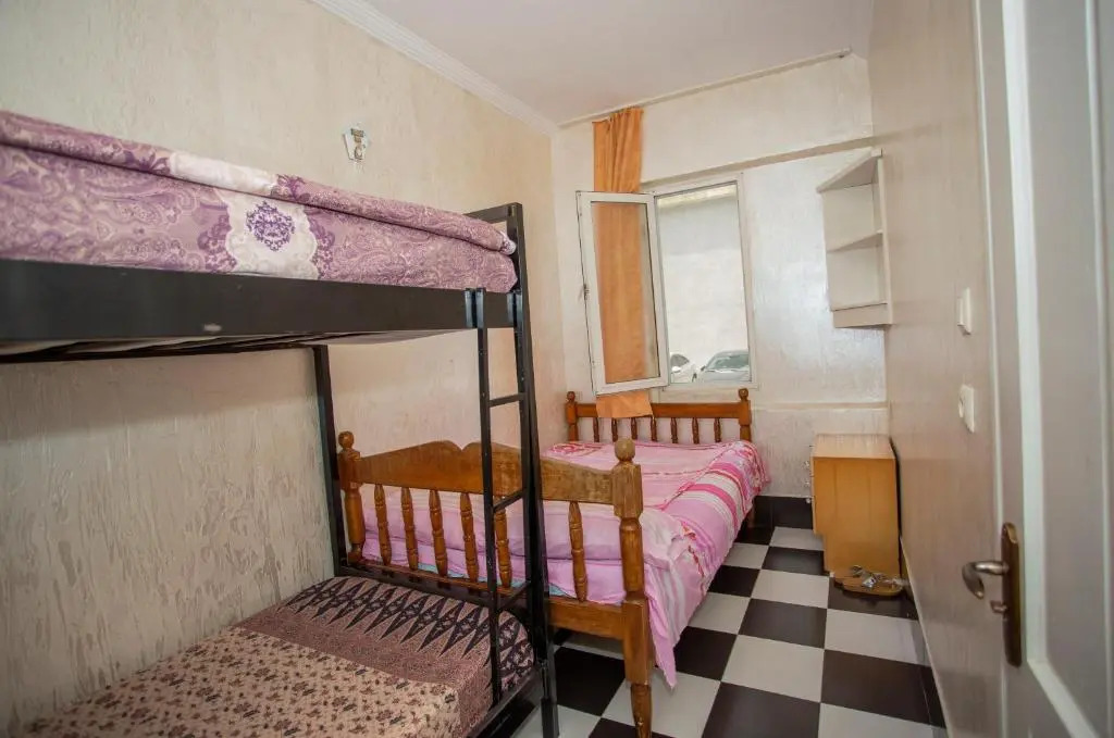 Hostel California