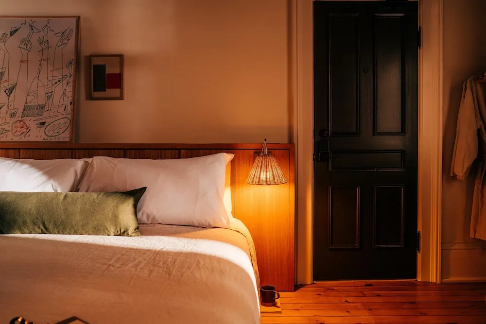 Somewhere Inn Collingwood Boutique Hotel