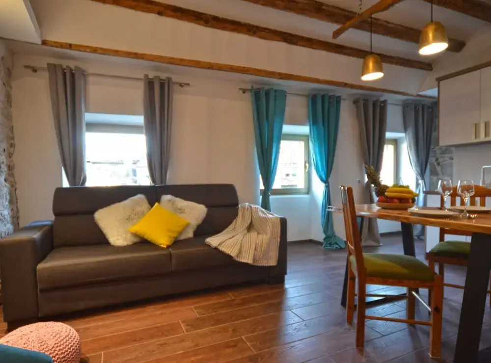 Elegant Rovinj Old Town Apartment