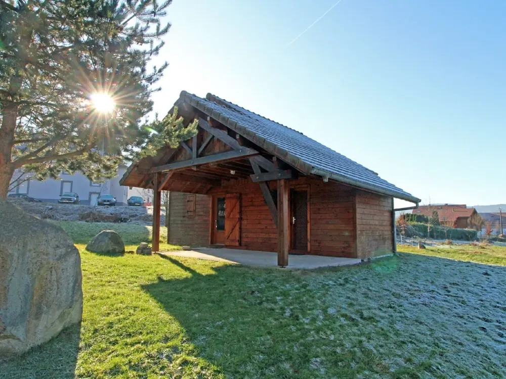 Wooden Chalet With a Washer, Near a Lake