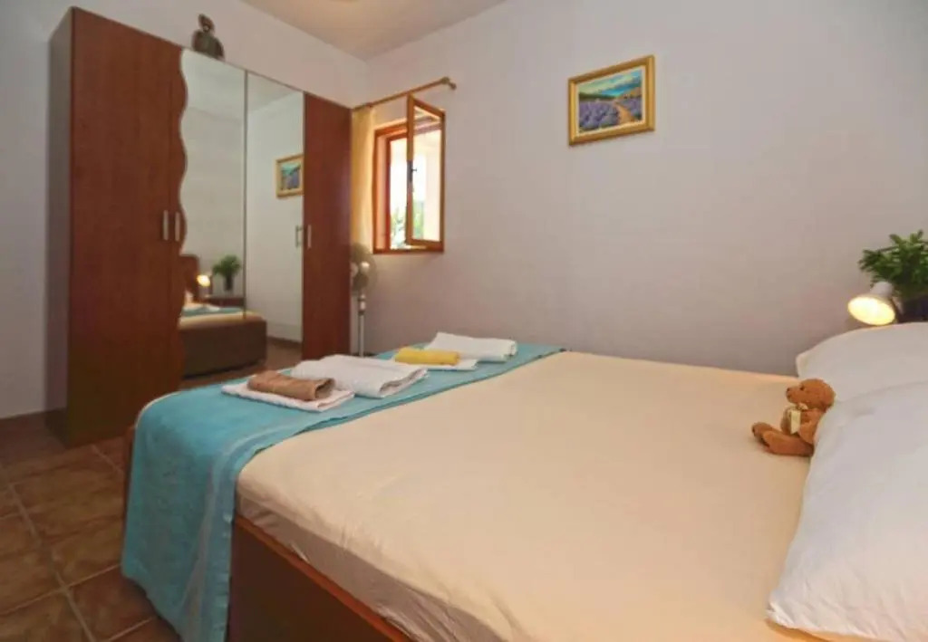 Apartments Josip