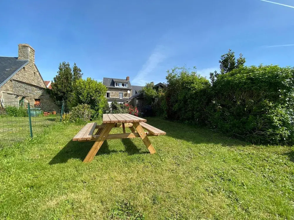 Charming Holiday Home, in the Heart of the bay of Mont St. Michel