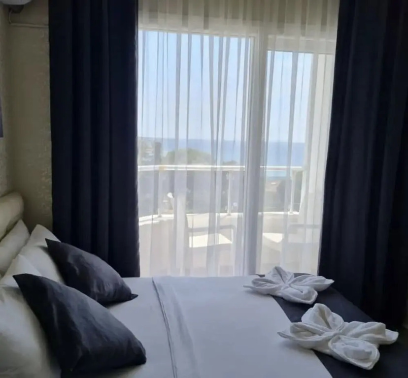 Adils Otel