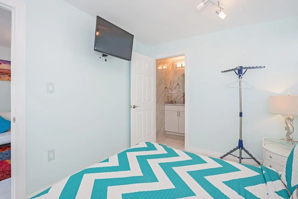 Estero Estate #5 - One Bedroom Apartment