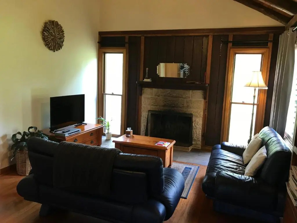 Ghost Hill Road Retreat